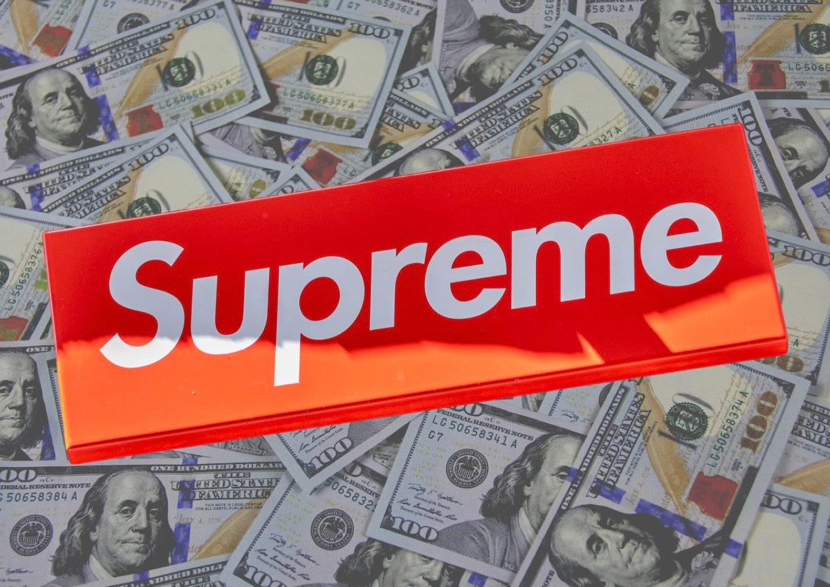 ESSILORLUXOTTICA PAYS $1.5 BILLION TO VF CORP FOR SUPREME BRAND
